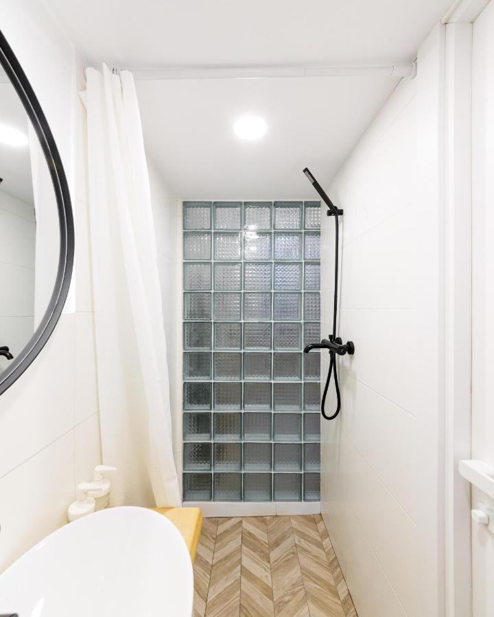 Passage Apartment Ivano-Frankivsk Exterior photo