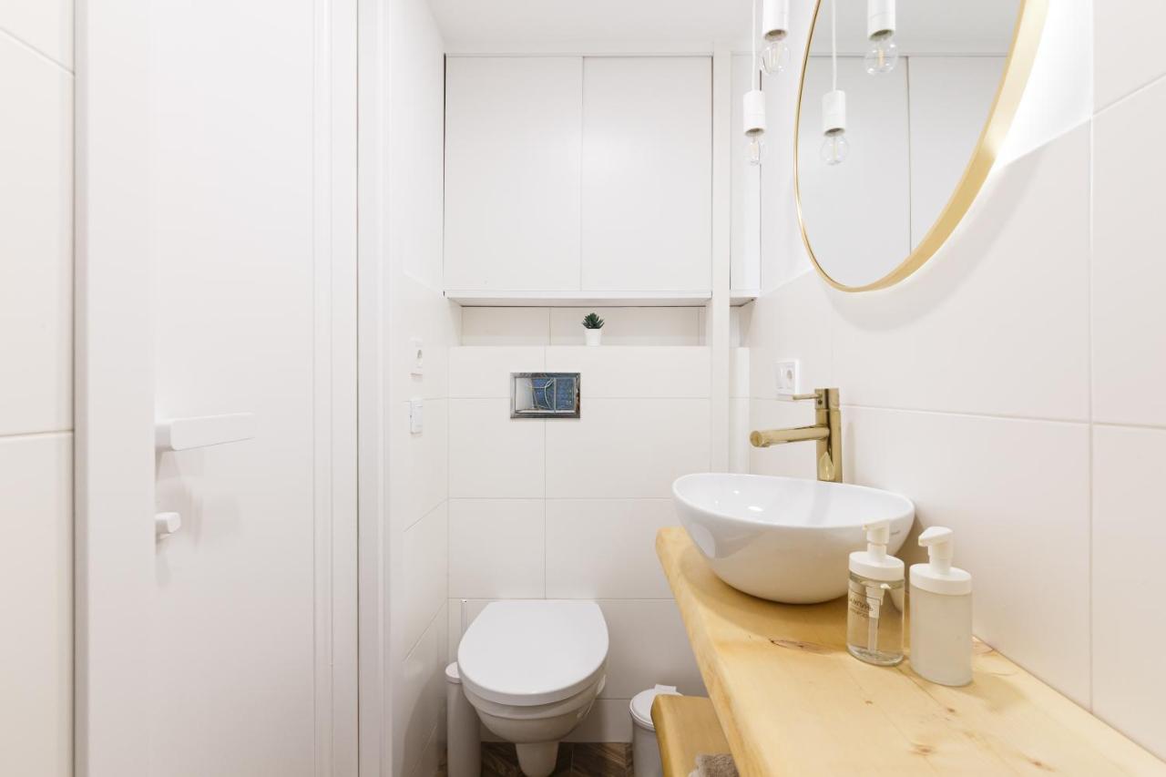 Passage Apartment Ivano-Frankivsk Exterior photo